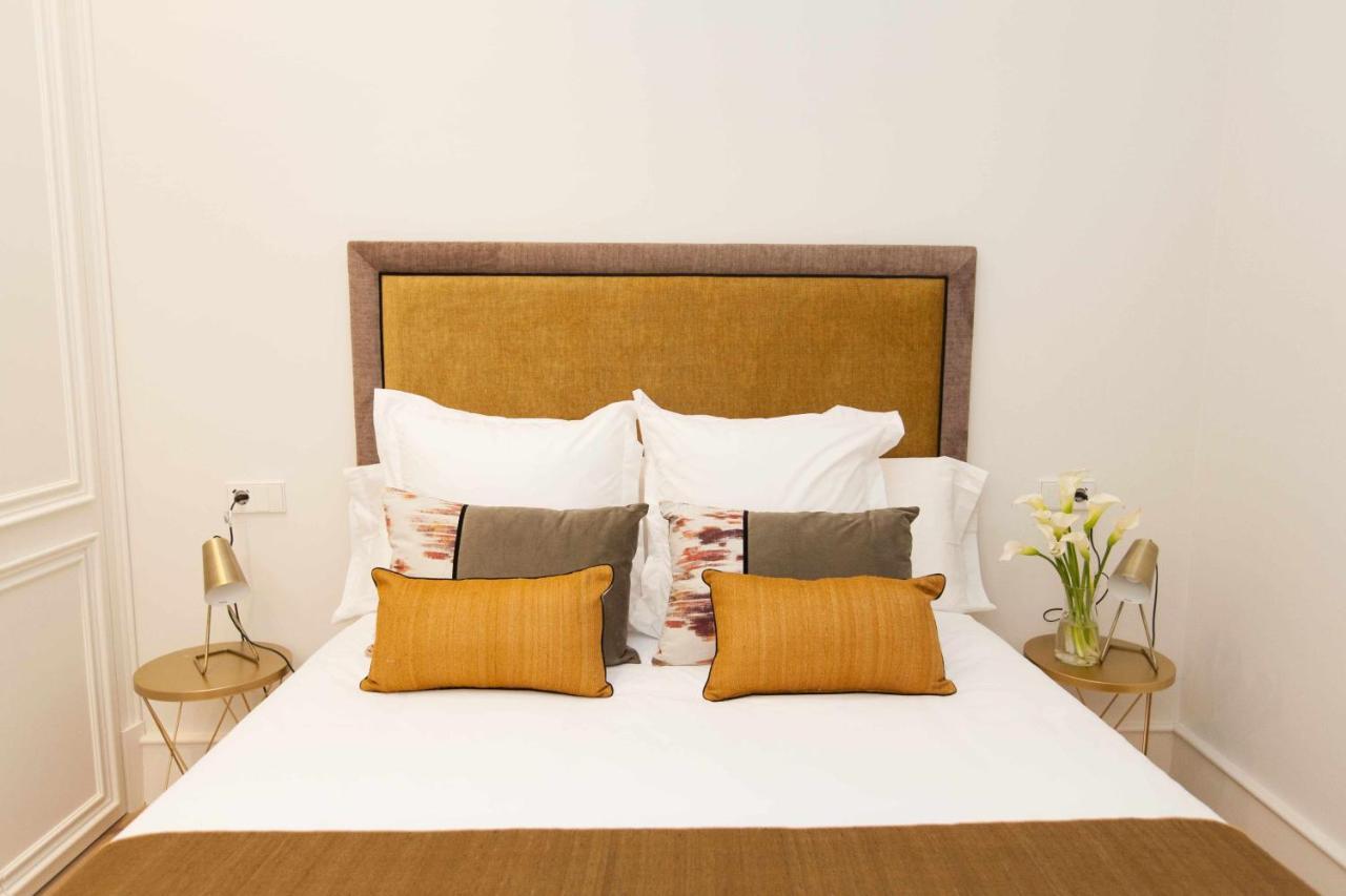 Isg Apartments Cedaceros 12 세비야 외부 사진