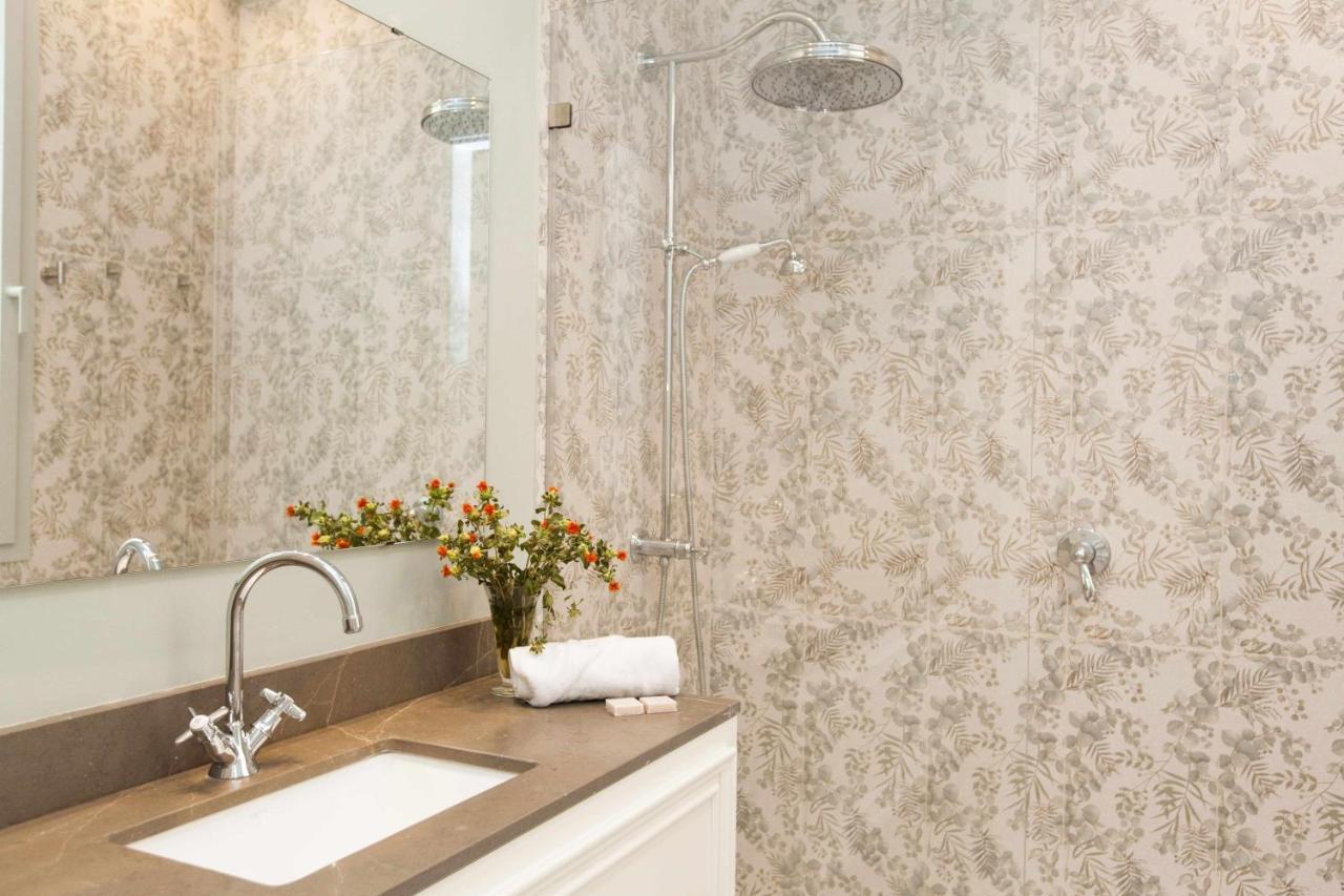 Isg Apartments Cedaceros 12 세비야 외부 사진