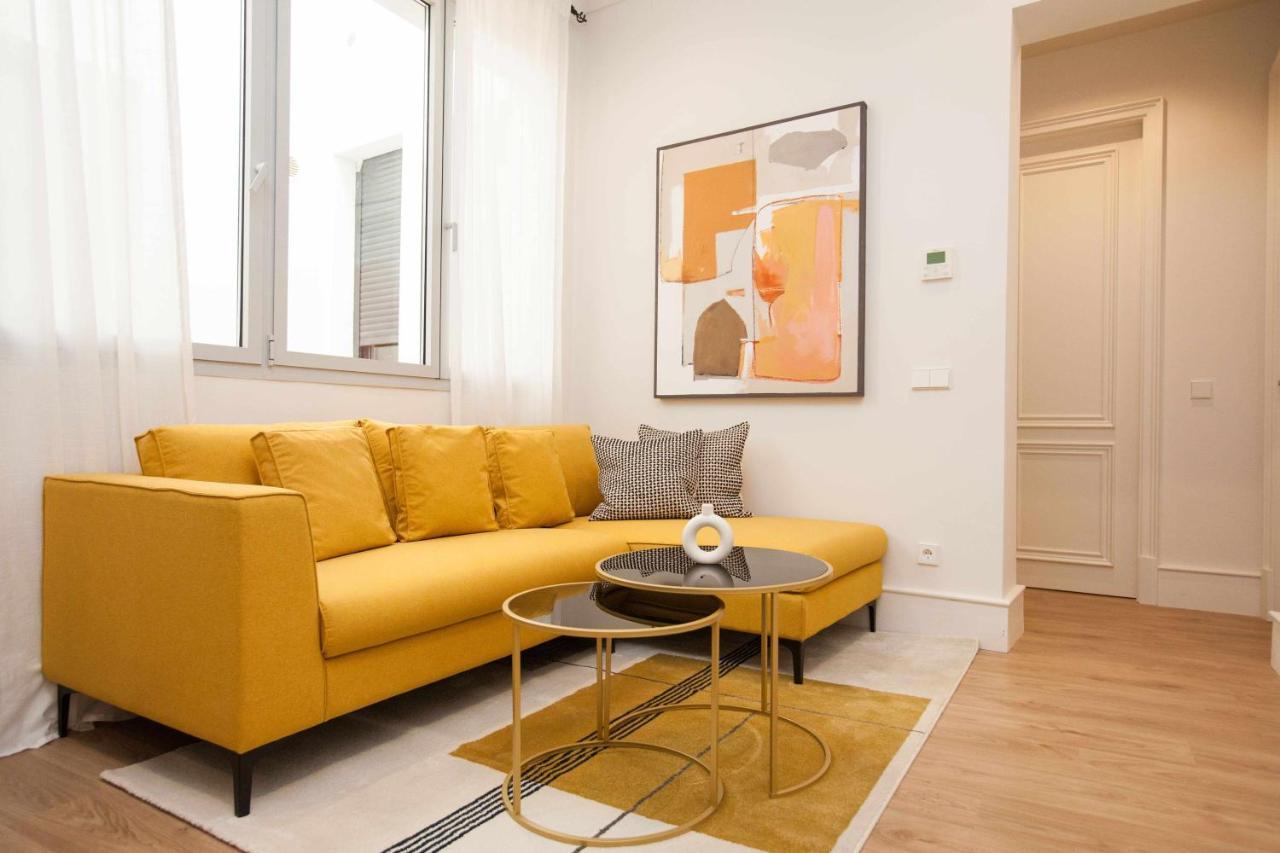 Isg Apartments Cedaceros 12 세비야 외부 사진