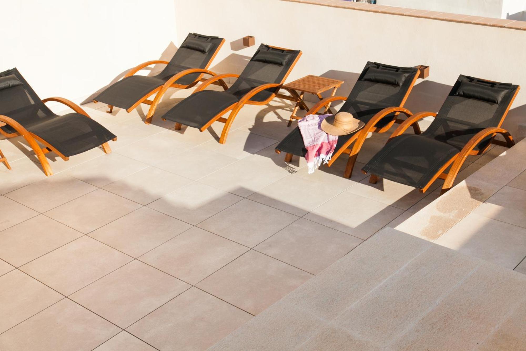 Isg Apartments Cedaceros 12 세비야 외부 사진